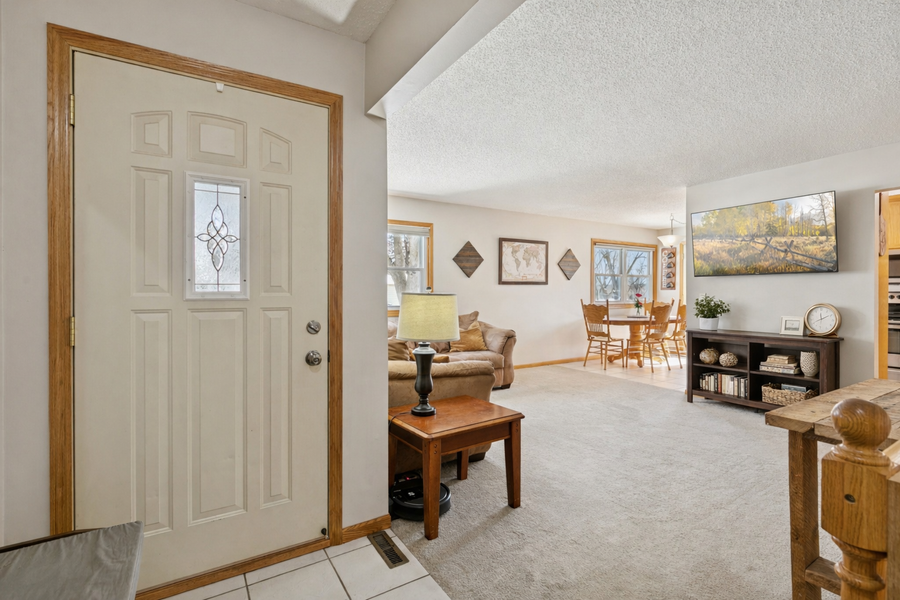 1186 Quincy Street, Shakopee, MN 55379 - #2