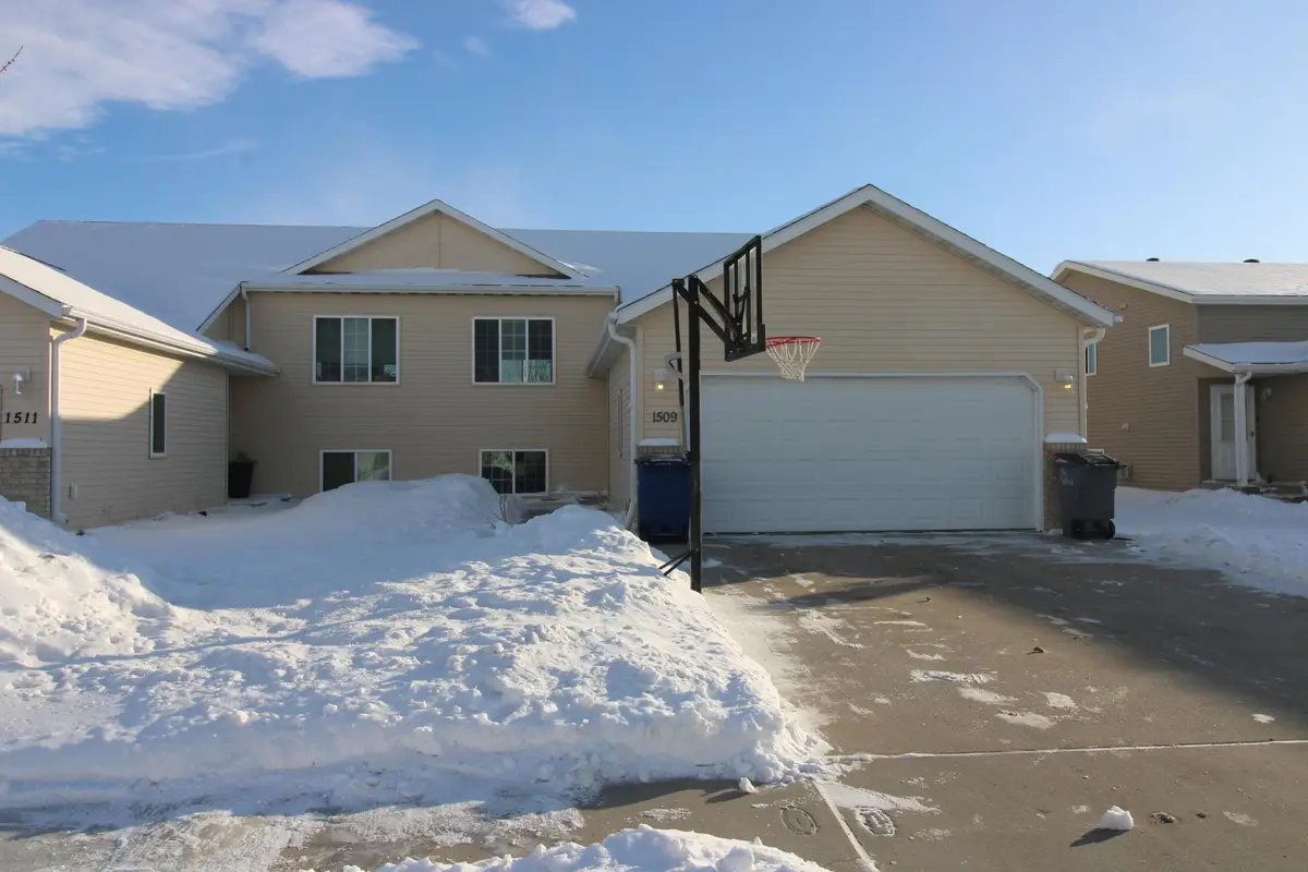 1509 34th Avenue S, Moorhead, MN 56560 - #1
