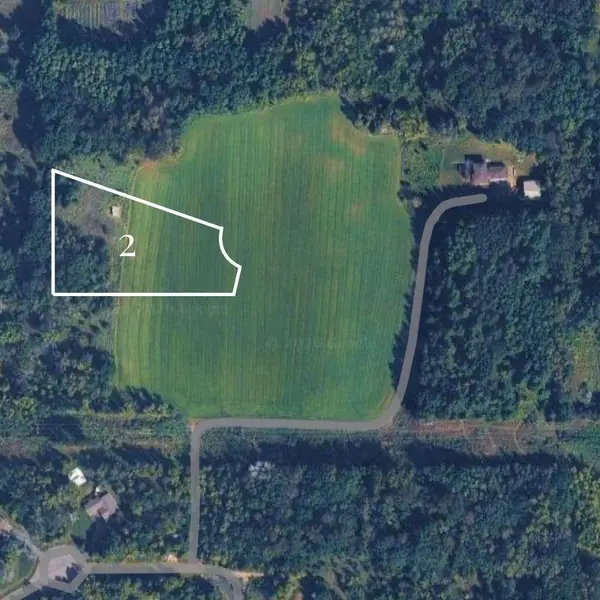 Lot 2 Glen Oaks Drive, River Falls, WI 54022