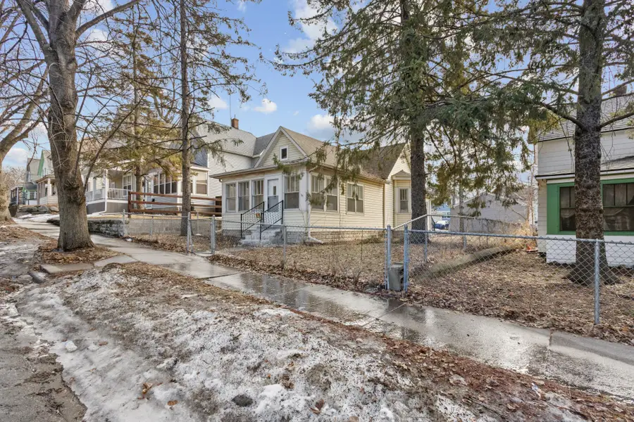 676 York Avenue, Saint Paul, MN 55106 - #2