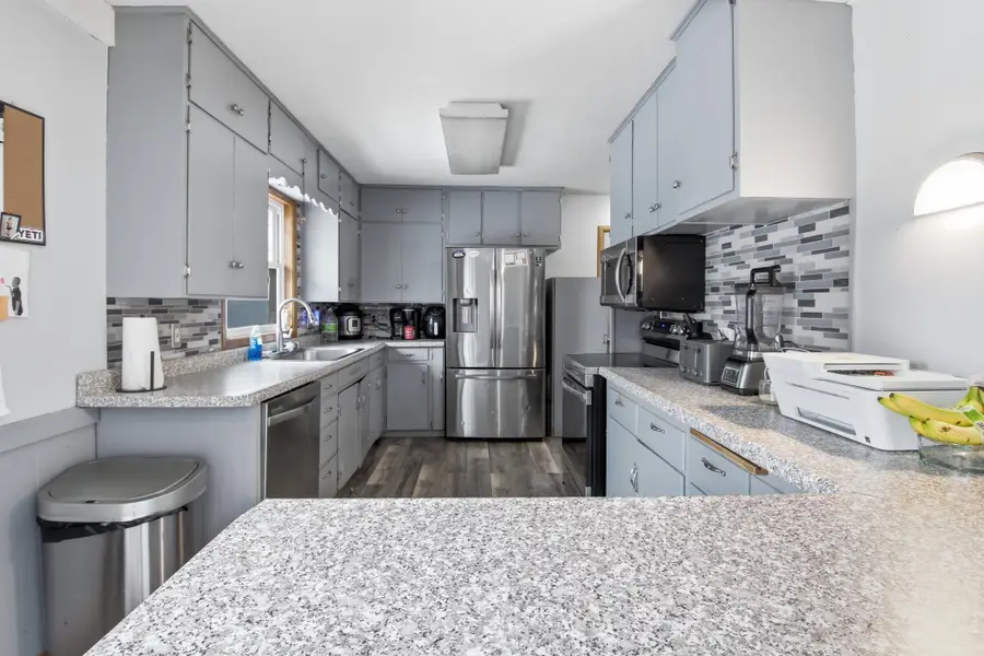 1232 17th Street Sw, Willmar, MN 56201 - #2