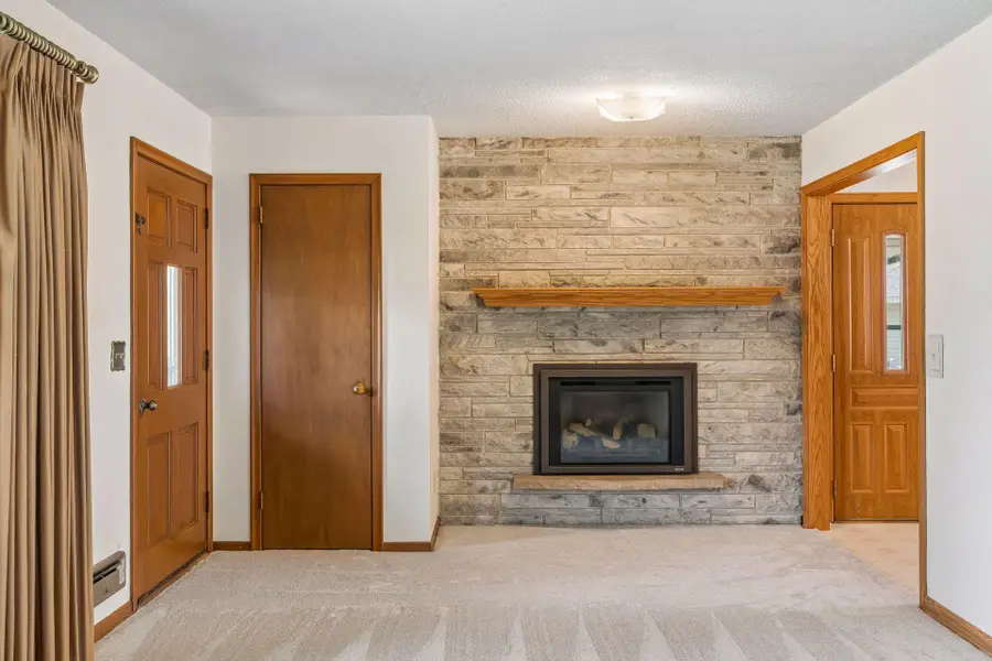715 108th Lane Nw, Coon Rapids, MN 55448 - #3