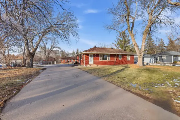 6800 68th Avenue N, Brooklyn Park, MN 55428