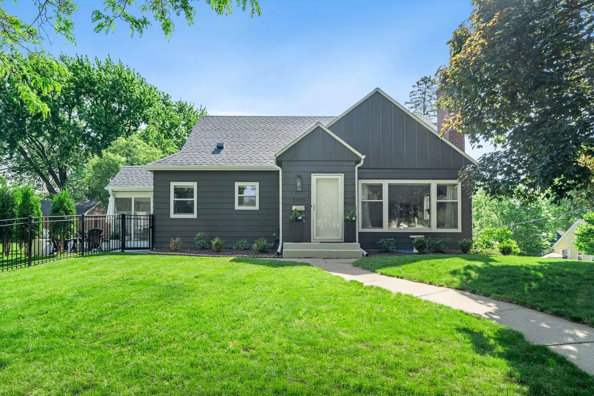 5455 Shoreview Avenue, Minneapolis, MN 55417 - #1