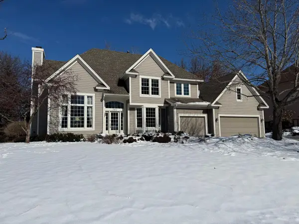 791 Evergreen Knolls, Mendota Heights, MN 55118