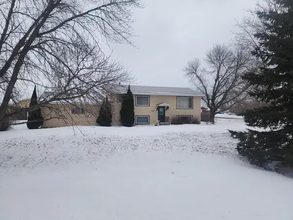 31182 County Road 2, Saint Joseph, MN 56374