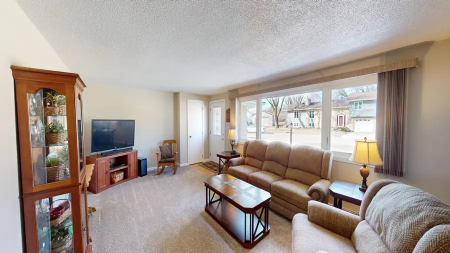 418 Ridge Road, Albert Lea, MN 56007 - #3