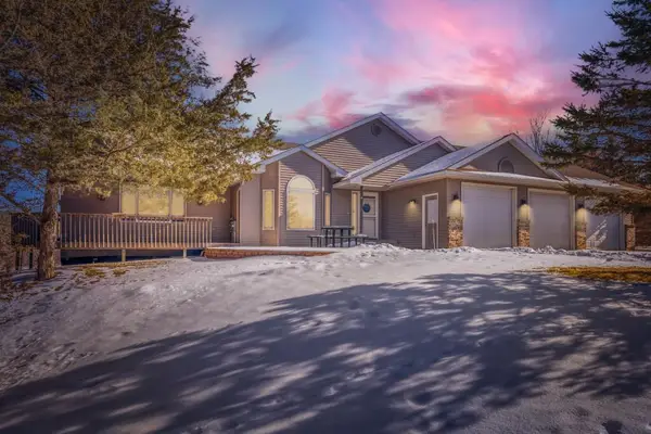 7335 Woodland Trail, Rockford, MN 55373