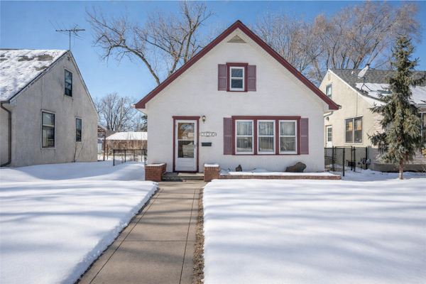 5720 43rd Avenue S, Minneapolis, MN 55417