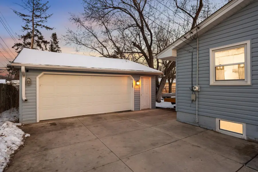 5558 Vera Cruz Avenue N, Crystal, MN 55429 - #2