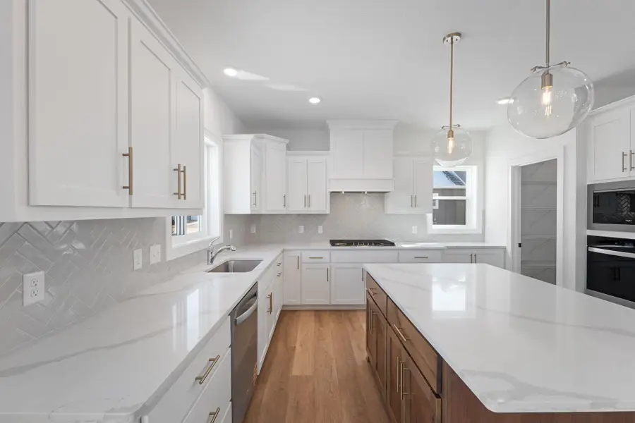 7459 Waters Edge Avenue, Shakopee, MN 55379 - #2