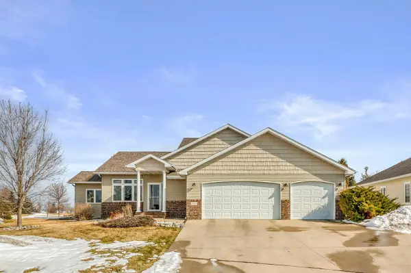 3768 41st Avenue S, Moorhead, MN 56560