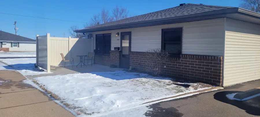 3408 Miller Street #4, Eau Claire, WI 54701 - #2