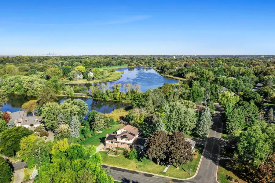 901 Cheri Lane, Mendota Heights, MN 55120 - #3