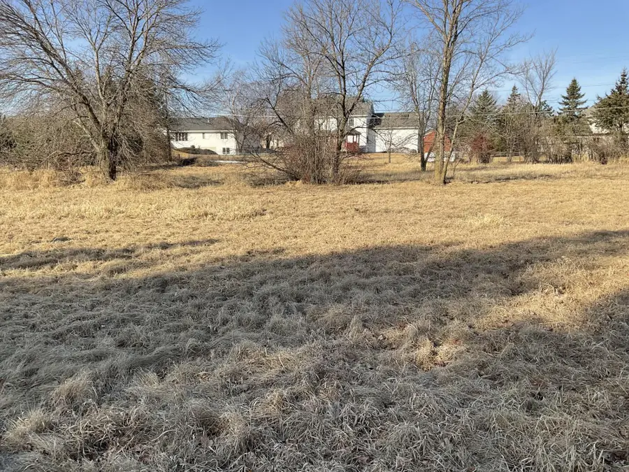 2424 9th Avenue Sw, Austin, MN 55912 - #2