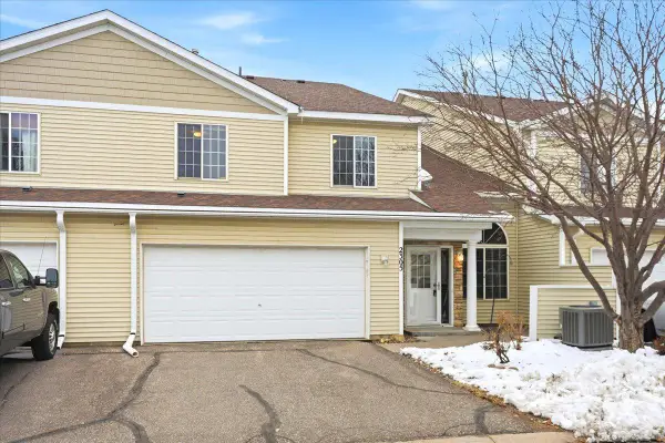 2305 Rosemary Curve, Hudson, WI 54016