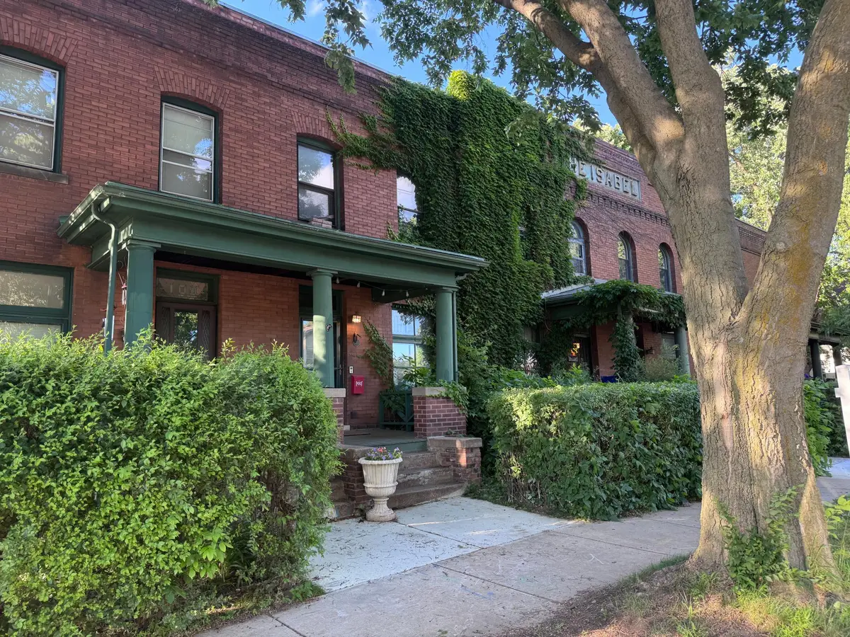 111 Isabel Street E, Saint Paul, MN 55107 - #1