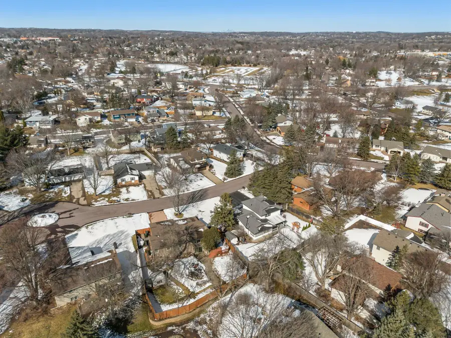 4927 Upper 148th Court, Apple Valley, MN 55124 - #2