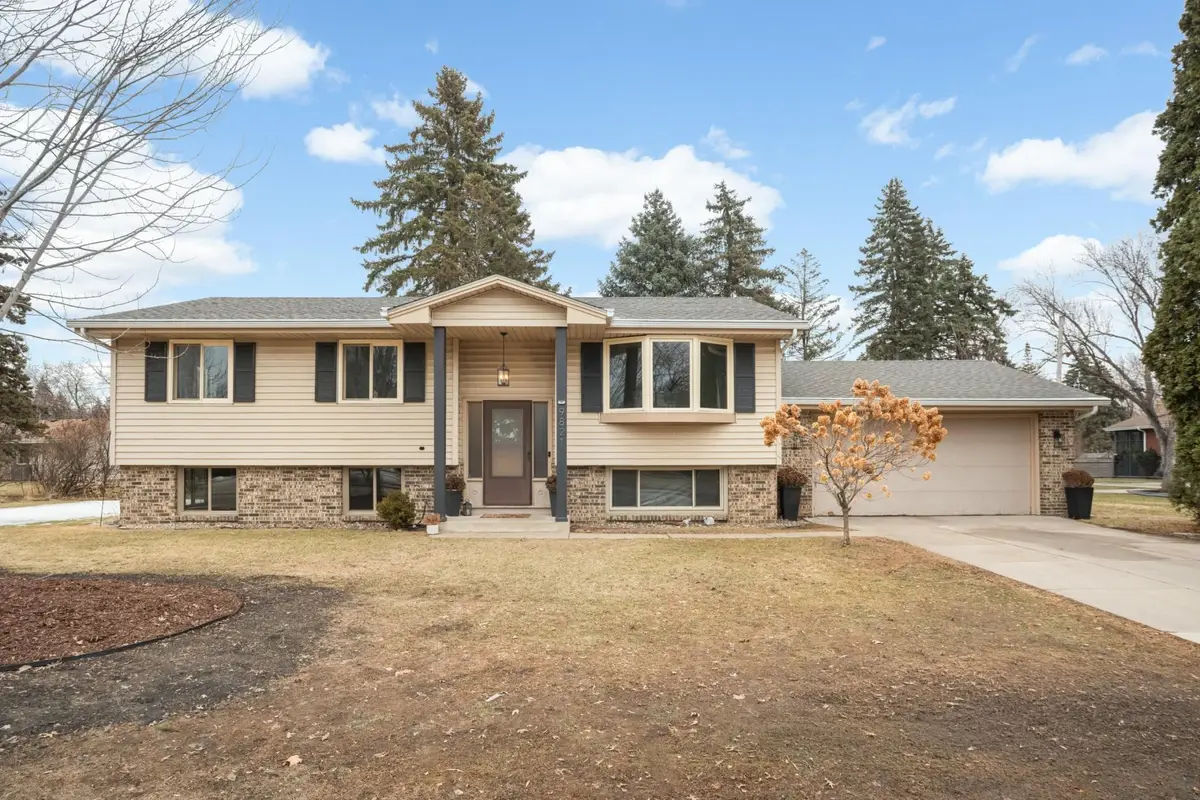 9821 Xerxes Avenue S, Bloomington, MN 55431 - #1