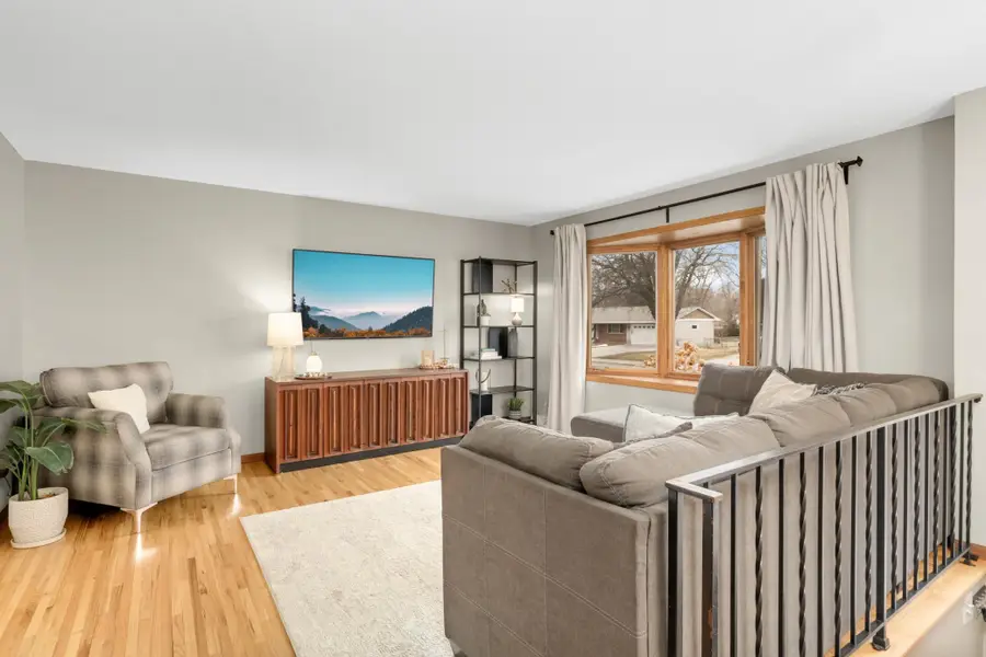 9821 Xerxes Avenue S, Bloomington, MN 55431 - #2