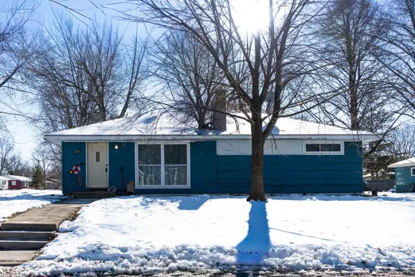 2201 54th Avenue N, Brooklyn Center, MN 55430