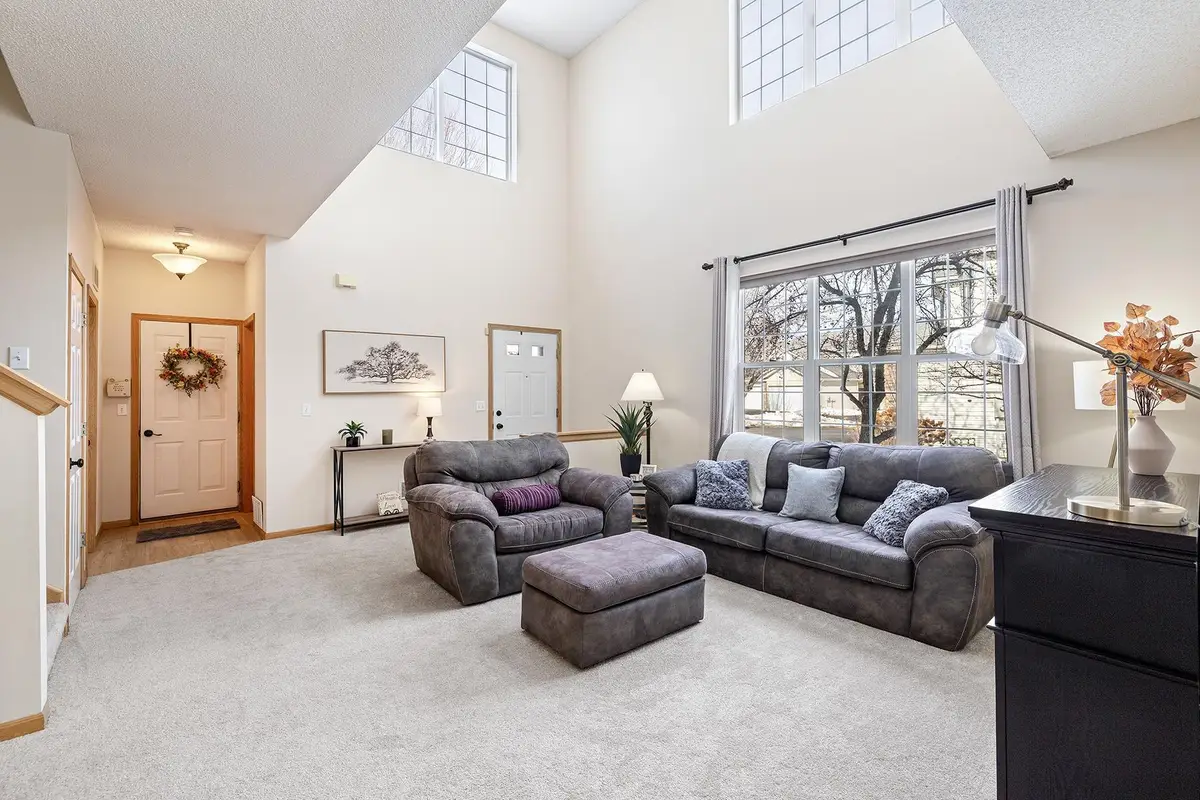 16365 Javari Court, Lakeville, MN 55044 - #1