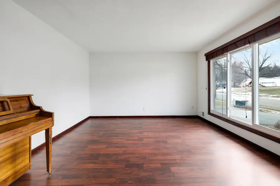 15765 Hayes Trail, Apple Valley, MN 55124 - #2