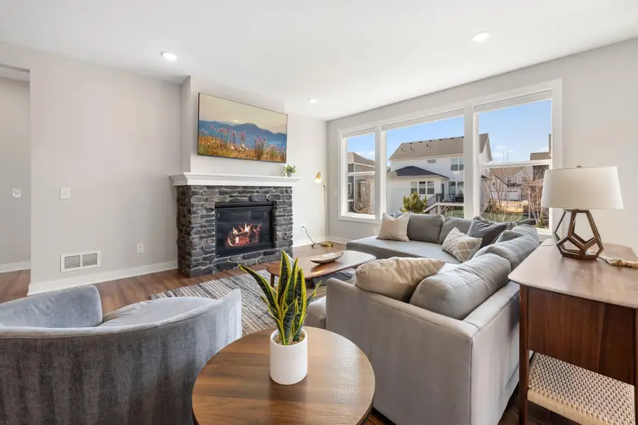 10811 40th Street N, Lake Elmo, MN 55042 - #3