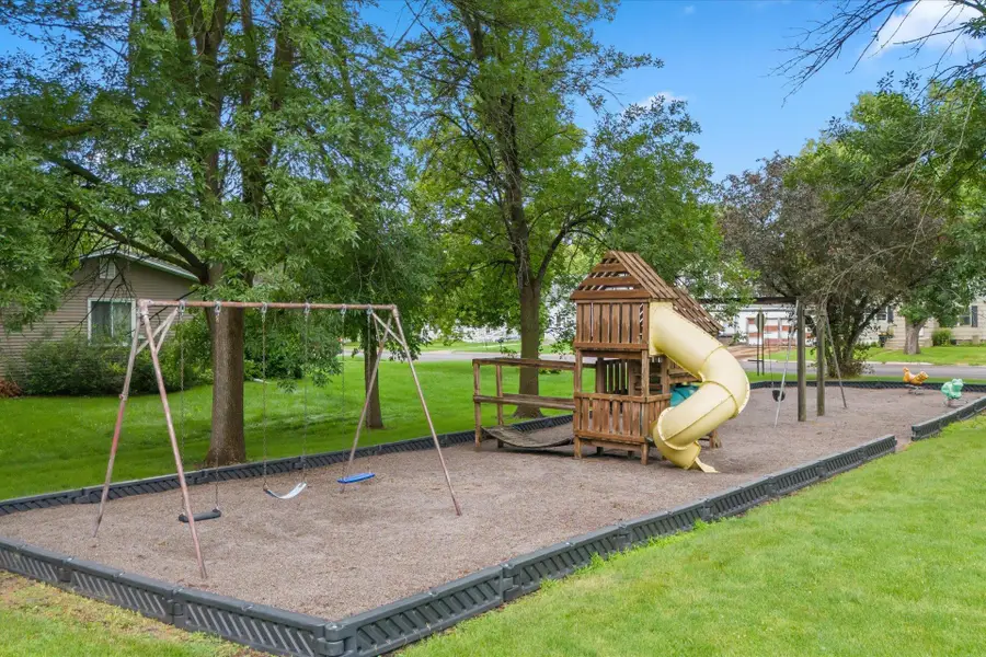 280 Colfax Avenue Ne, Hector, MN 55342 - #2