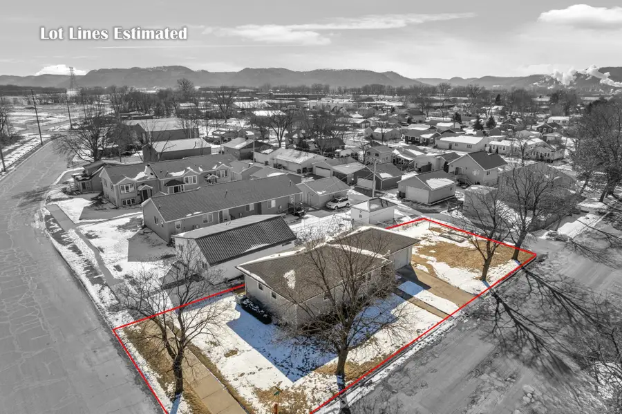 206 Buchanan Street, Winona, MN 55987 - #3