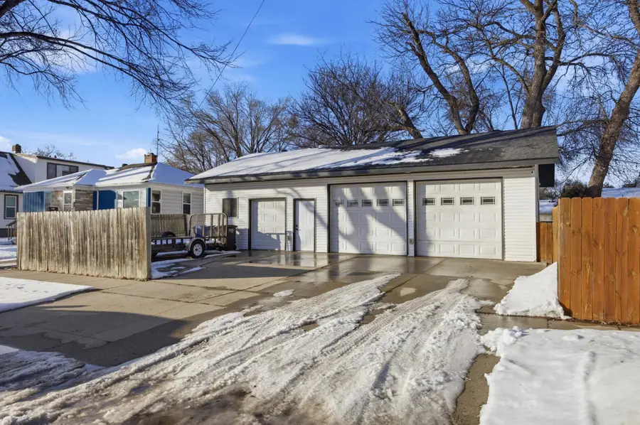 719 15th Street S, Fargo, ND 58103 - #2
