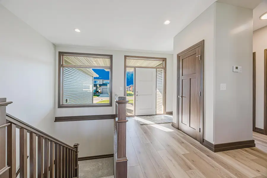 927 50th Avenue W, West Fargo, ND 58078 - #2