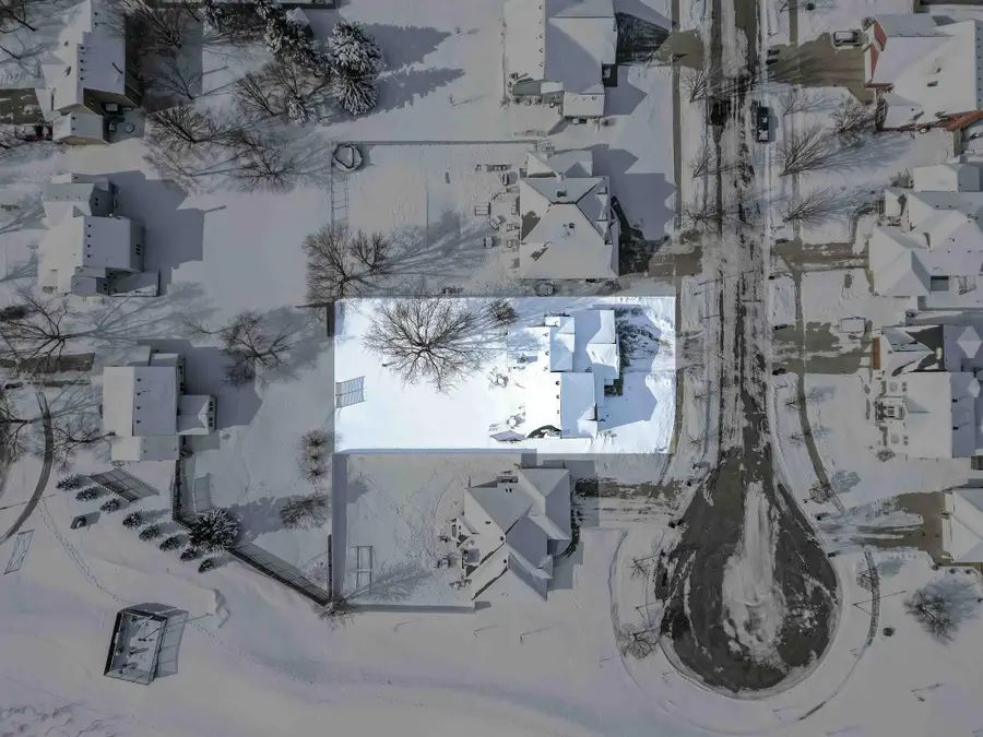 916 42nd Avenue N, Fargo, ND 58102 - #3