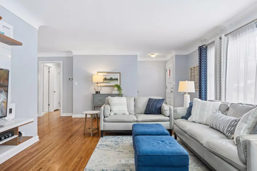 5009 Yvonne Terrace, Edina, MN 55436 - #3