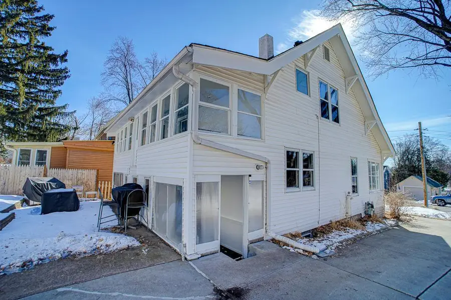 206 Elm Street W, Stillwater, MN 55082 - #2