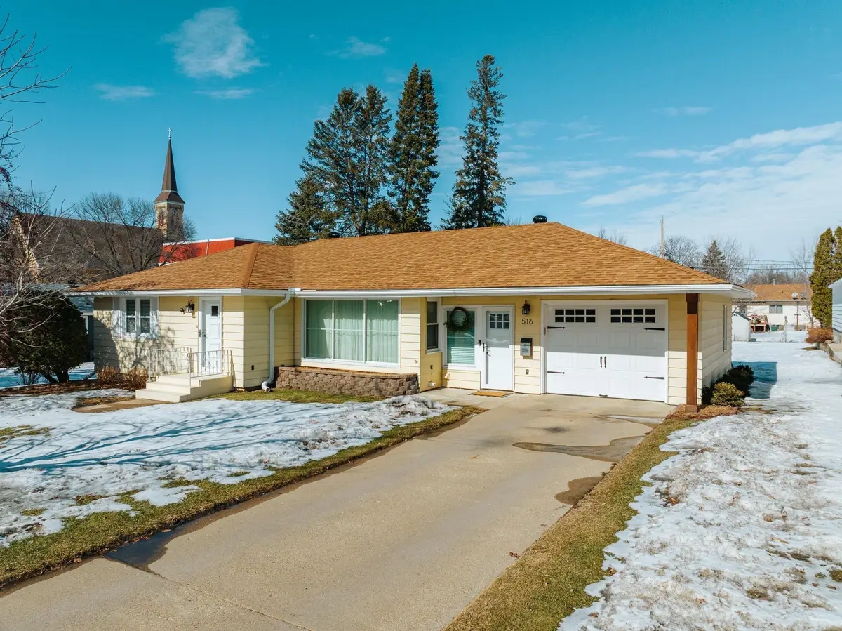 516 1st Avenue Se, Long Prairie, MN 56347 - #1