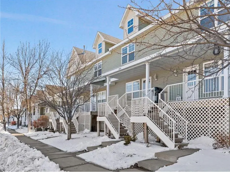 2856 Clover Ridge Drive, Chaska, MN 55318 - #2