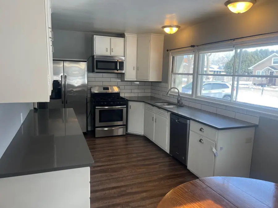 718 S Ramsey Avenue, Litchfield, MN 55355 - #2