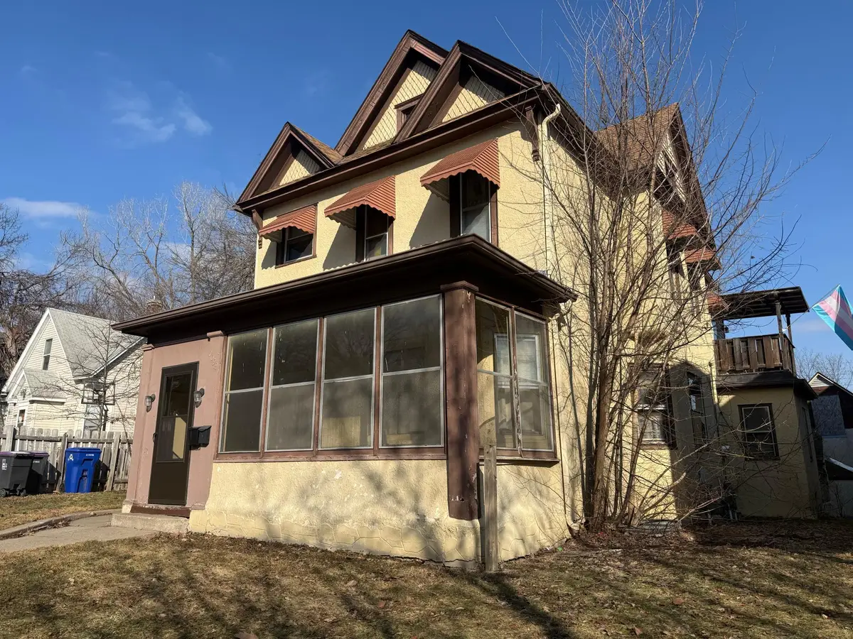 1092 Edgerton Street, Saint Paul, MN 55130 - #1