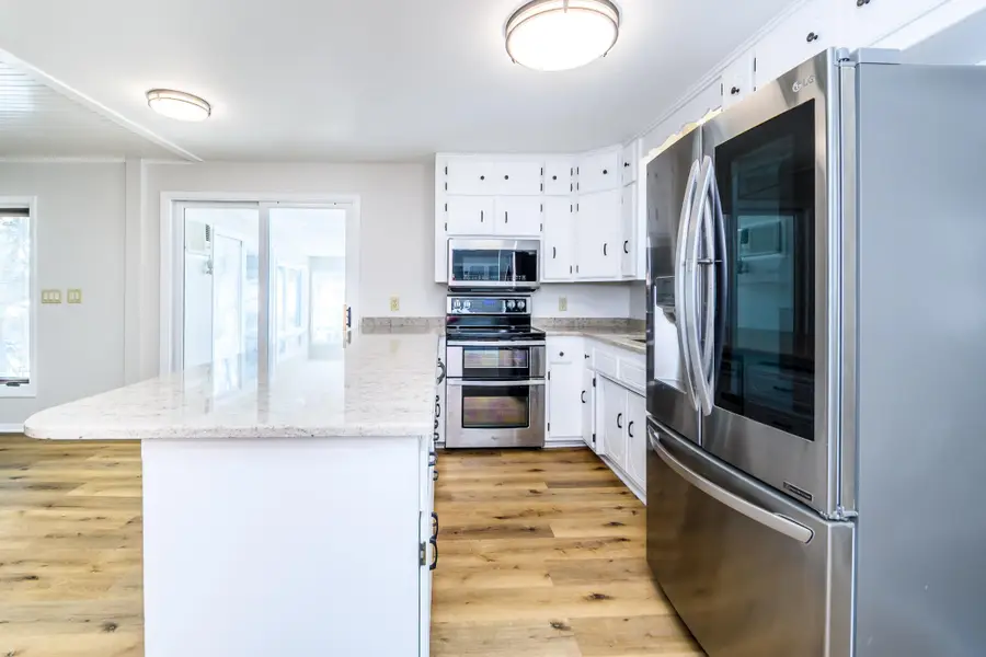 10935 S Thomas Avenue S, Bloomington, MN 55431 - #3