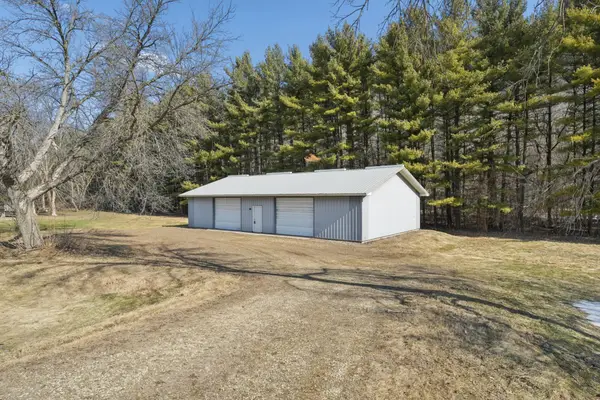 W8730 State Rd 35, Hager City, WI 54014