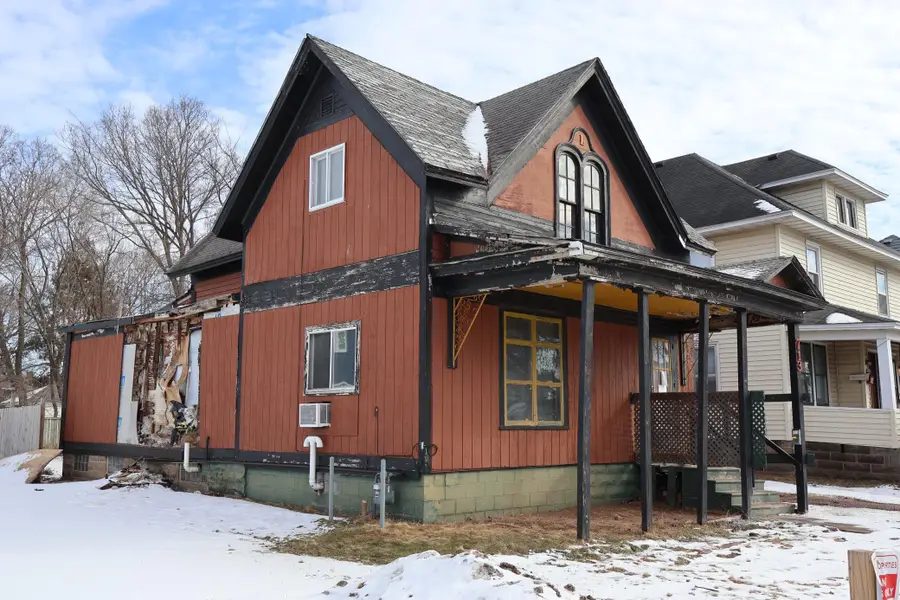 713 5th Avenue, Eau Claire, WI 54703 - #3