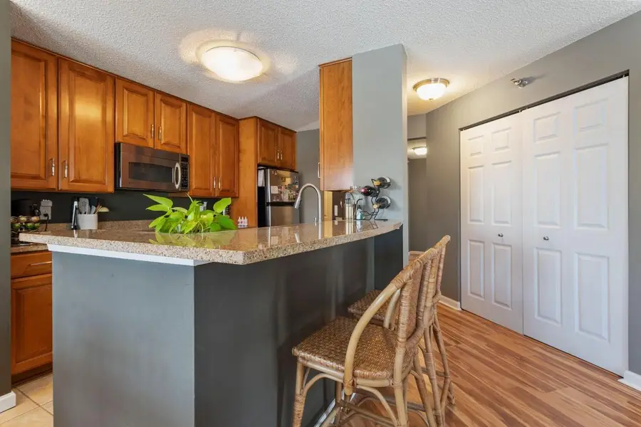 6157 Chasewood Parkway #201, Hopkins, MN 55343 - #3