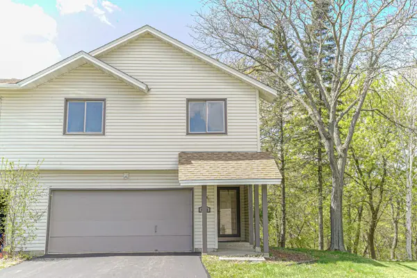 6700 Kara Drive, Eden Prairie, MN 55346