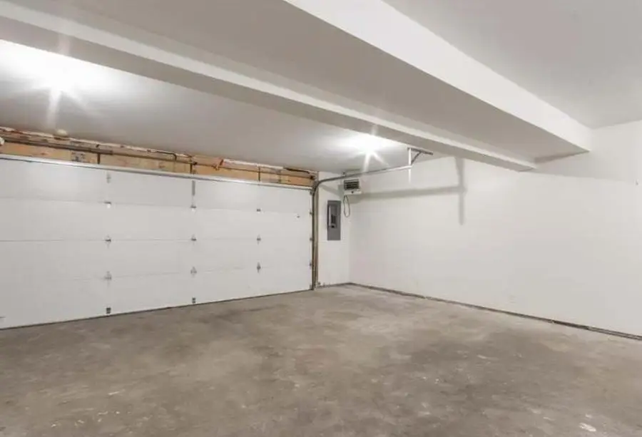 2735 Sheridan Avenue N, Minneapolis, MN 55411 - #3