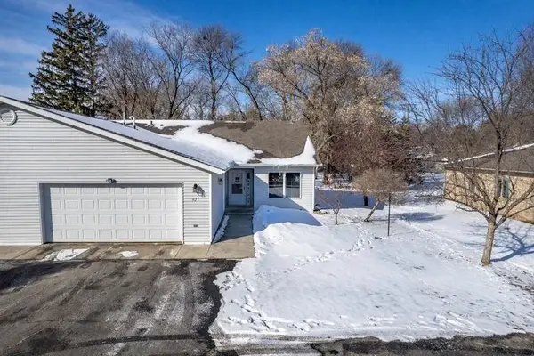 925 E Cavour Avenue, Fergus Falls, MN 56537