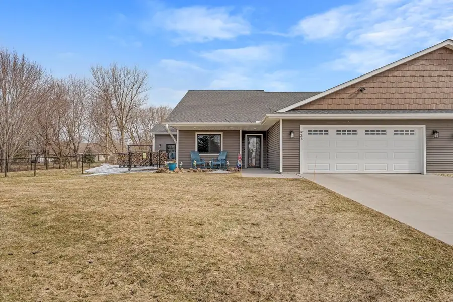 1933 4th Avenue, Baldwin, WI 54002 - #2
