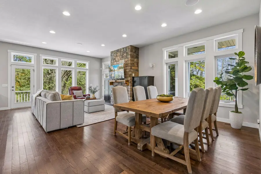 8700 Eagle Creek Boulevard, Shakopee, MN 55379 - #2