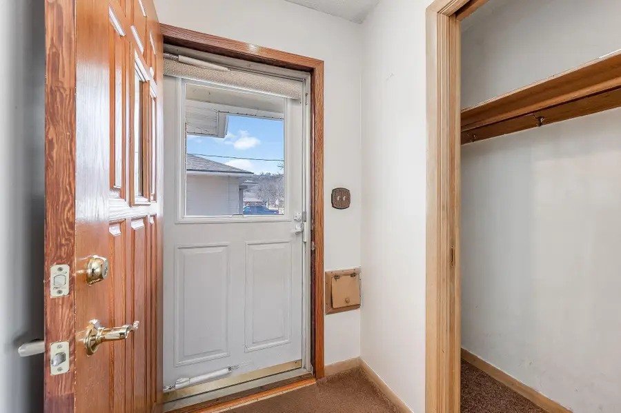 511 Harrison Avenue, North Mankato, MN 56003 - #2