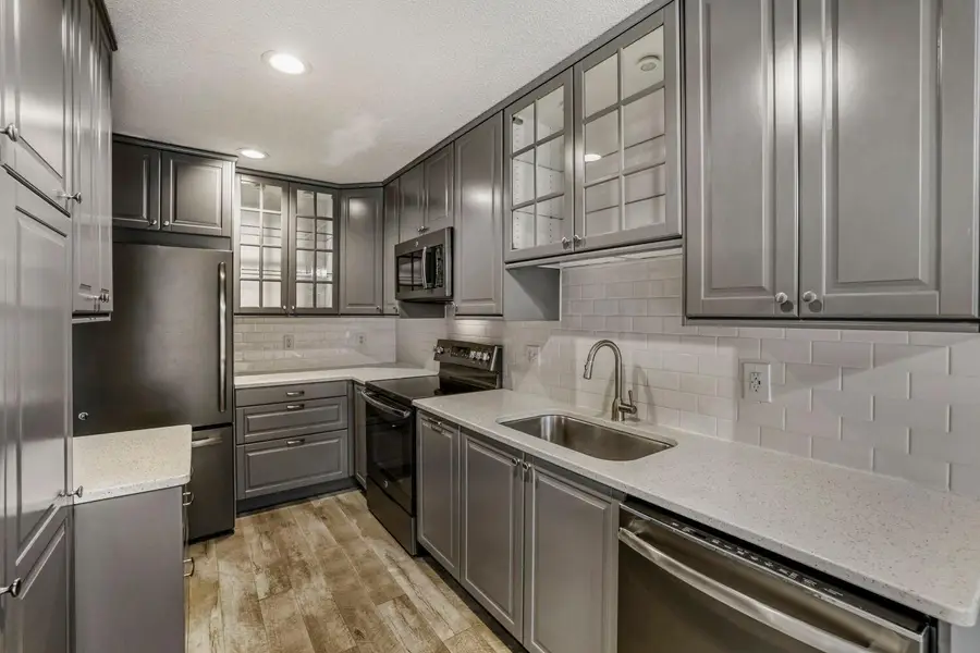 14374 Sorrel Way, Eden Prairie, MN 55347 - #2